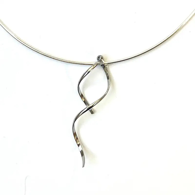 Collier FILARGO Details